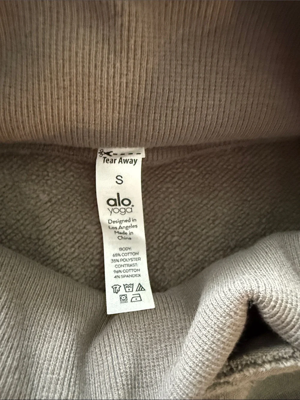 Alo Yoga Effortless Cropped Hoodie